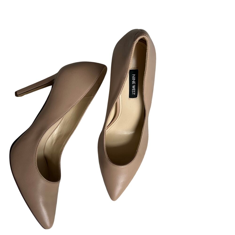 Nude Nine West Pumps - Picture 7 of 7